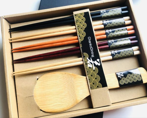 Stäbchen Set mit Reislöffeln aus Holz